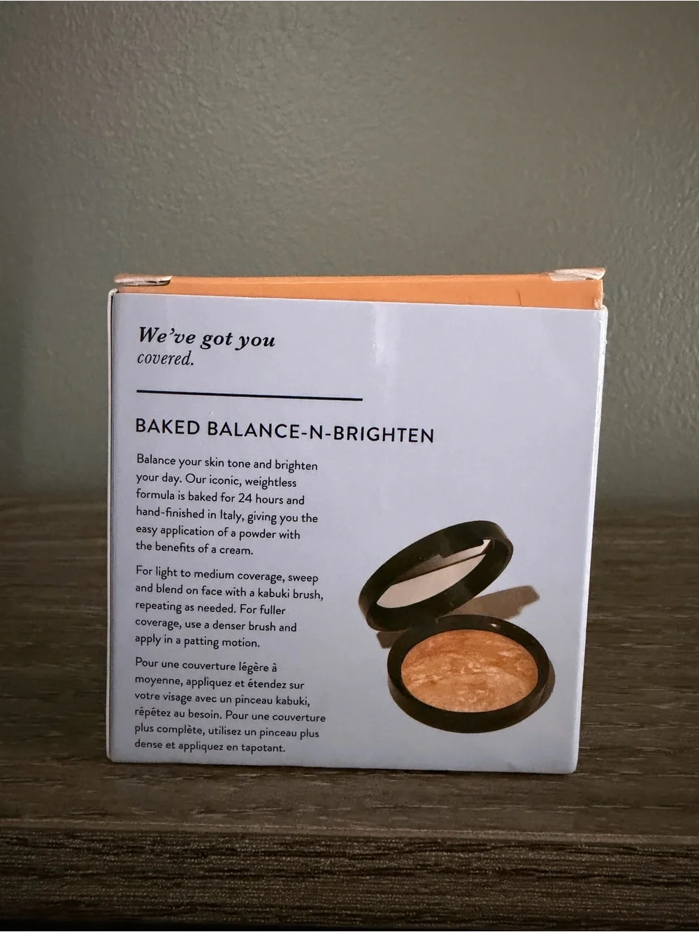 Laura Geller Collar Correcting Foundation in Light